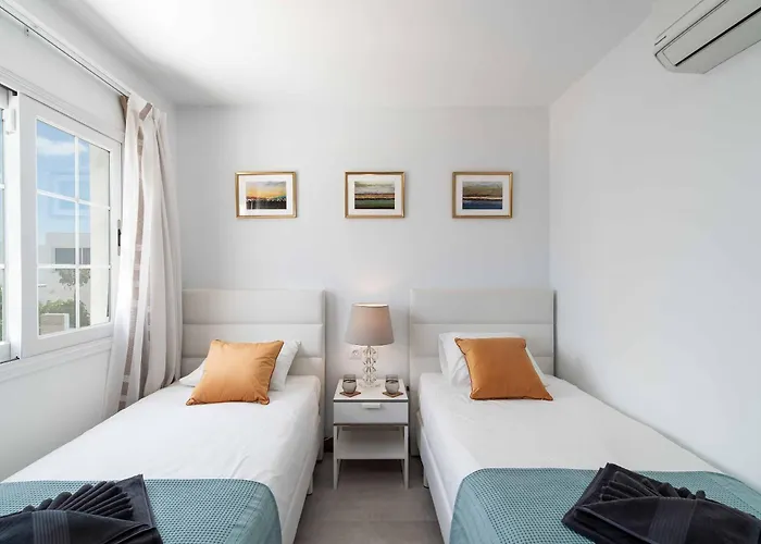 Sirena Villa Playa Blanca